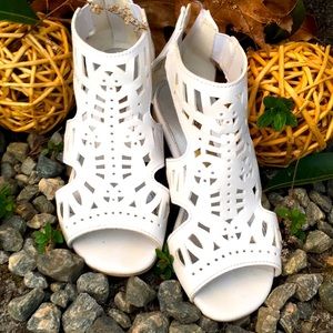 These shoes are good for going out in events.